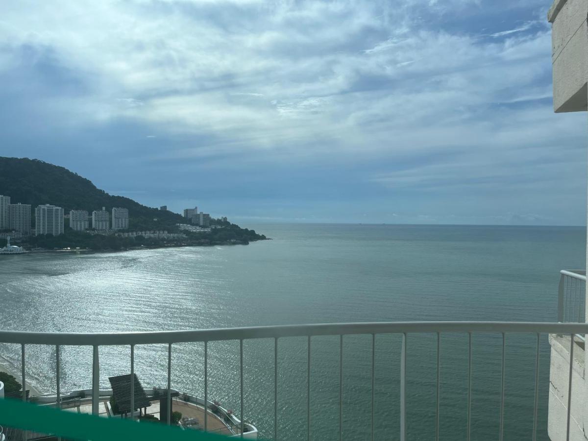 Paradise By The Sea In Penang By Veron At Rainbow Paradise Tanjung Bungah  Dış mekan fotoğraf