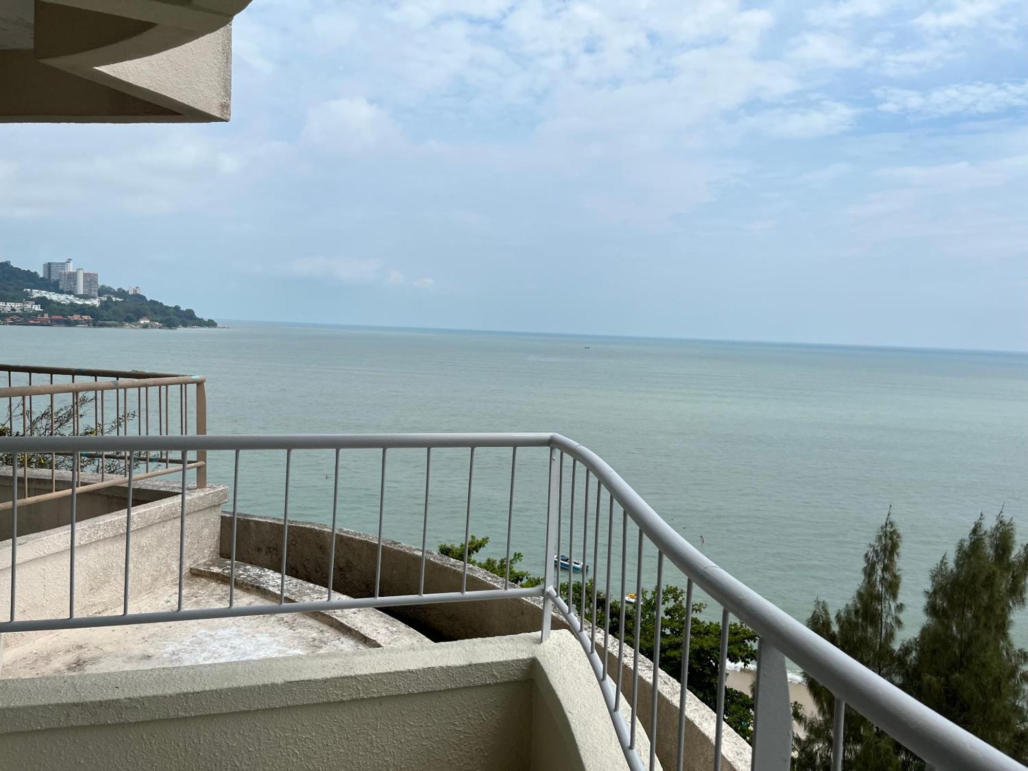 Paradise By The Sea In Penang By Veron At Rainbow Paradise Tanjung Bungah  Dış mekan fotoğraf