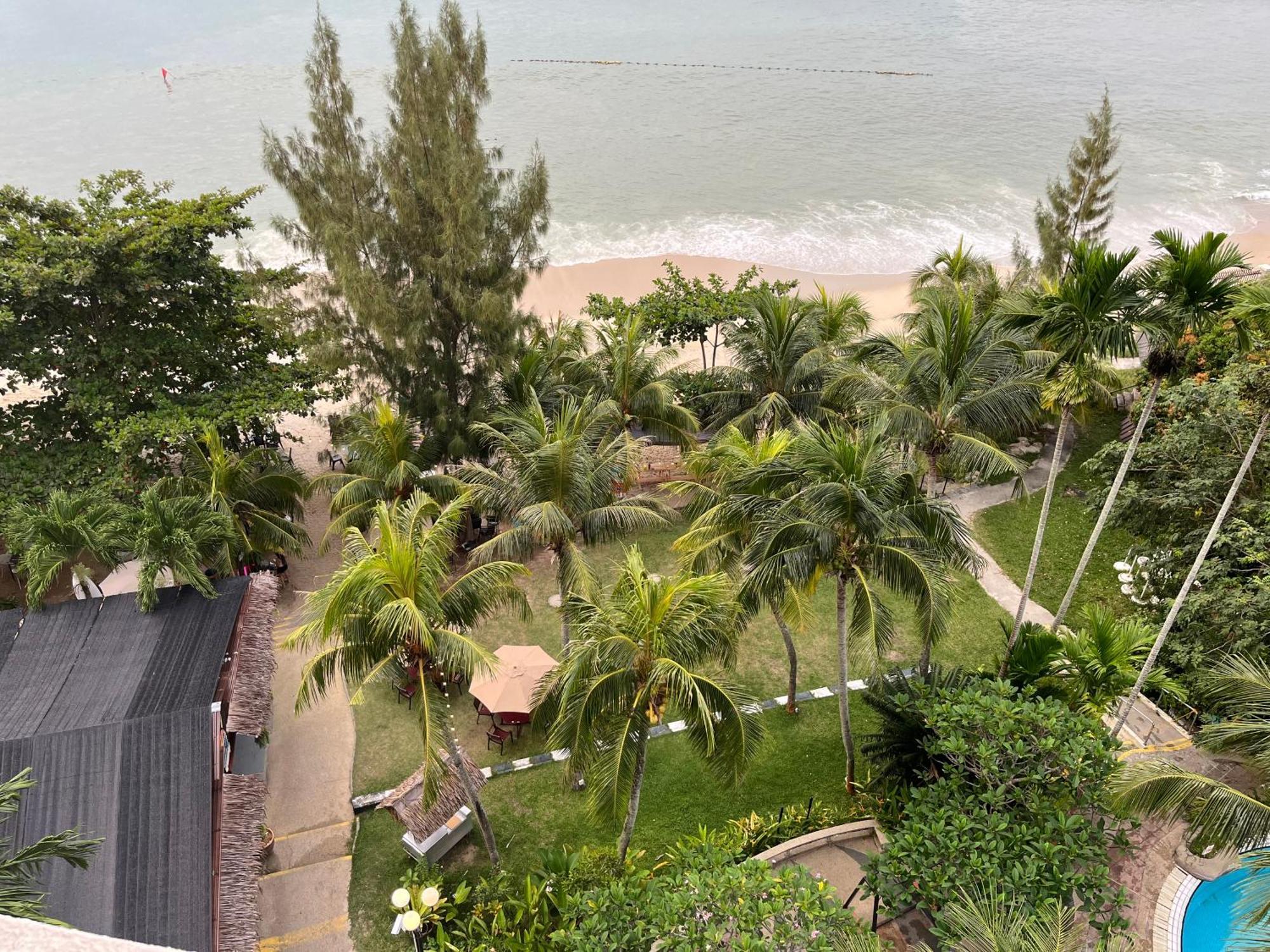 Paradise By The Sea In Penang By Veron At Rainbow Paradise Tanjung Bungah  Dış mekan fotoğraf