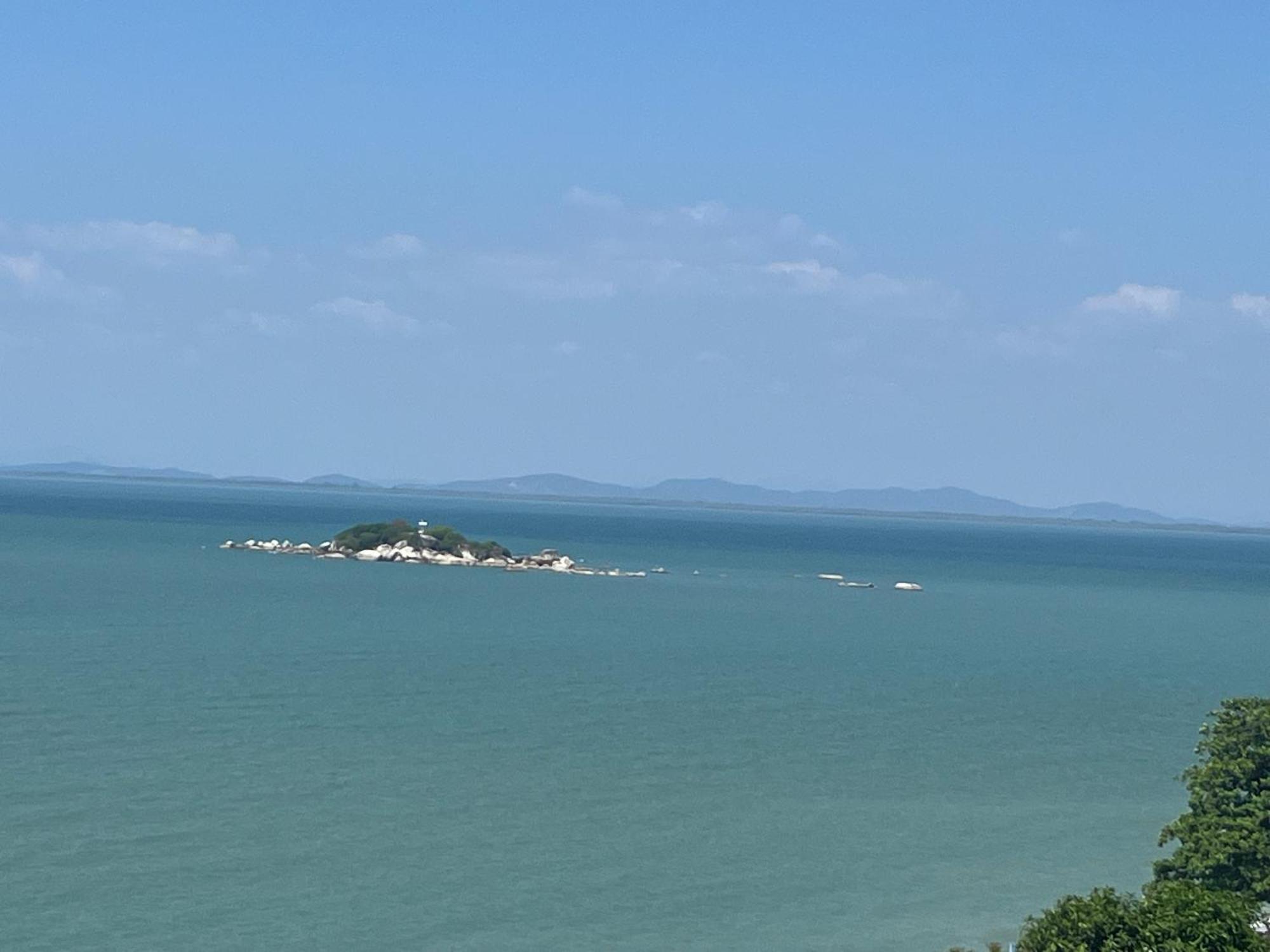 Paradise By The Sea In Penang By Veron At Rainbow Paradise Tanjung Bungah  Dış mekan fotoğraf